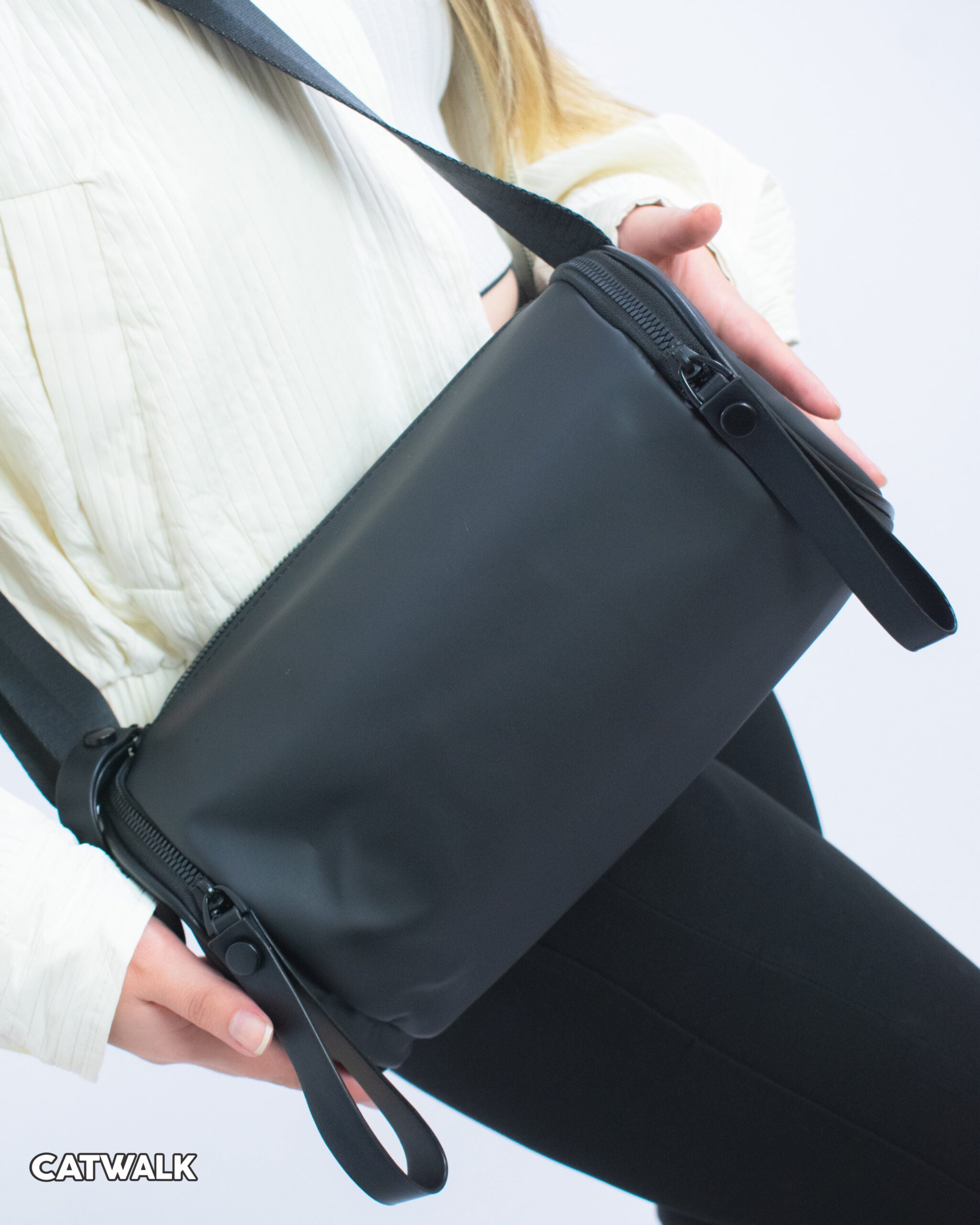 Bolso Sintético Negro