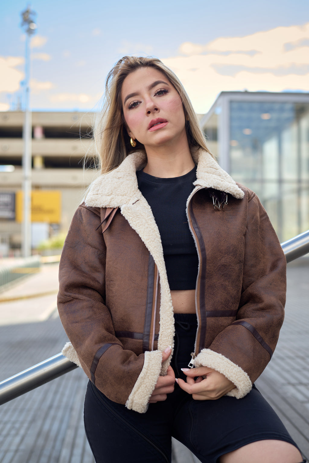 Chaqueta Aviadora Catwalk – Estilo Bomber para Clima Frío Bogotá