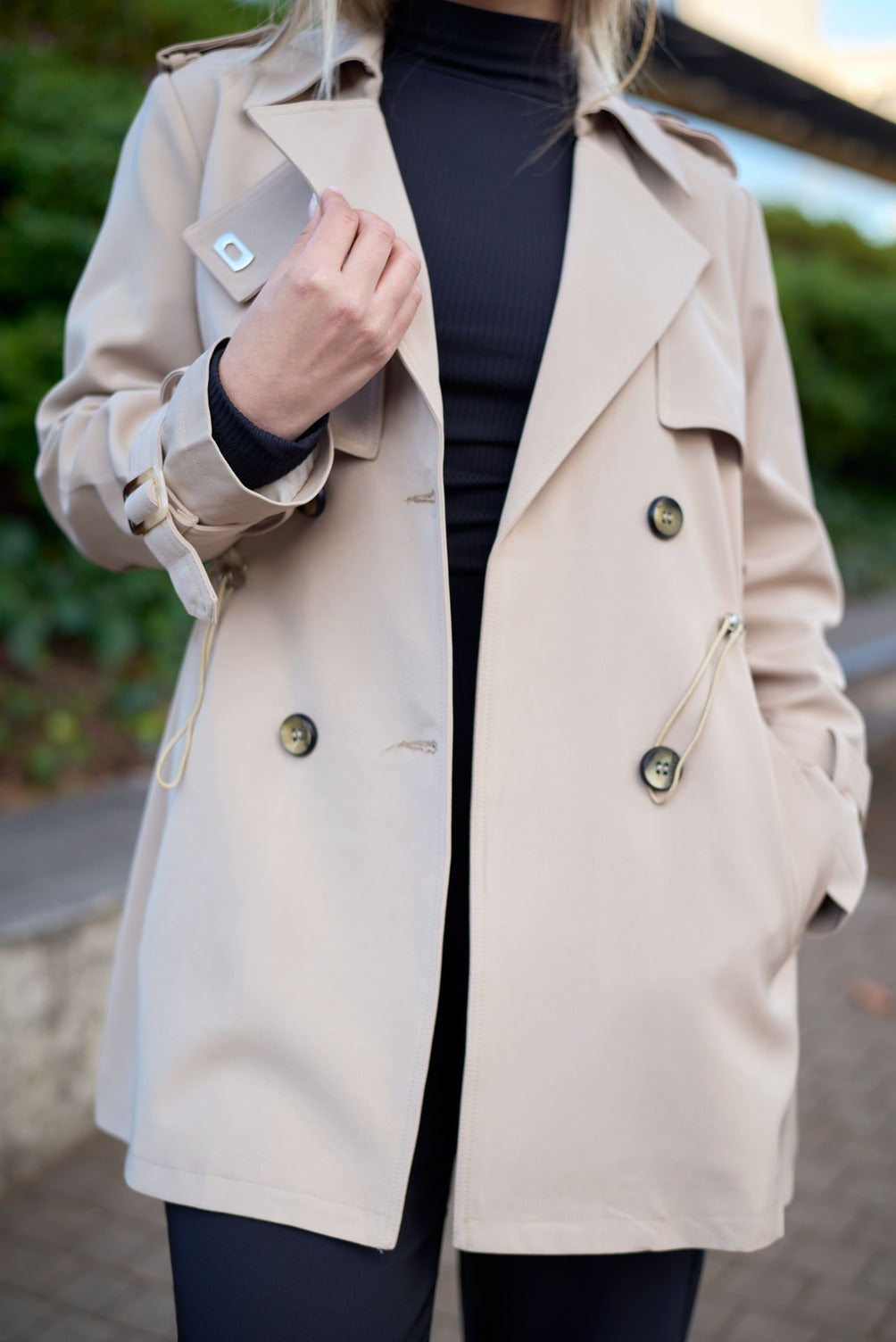 Gabán Trench Coat Catwalk – Abrigo para Clima Frío Bogotá